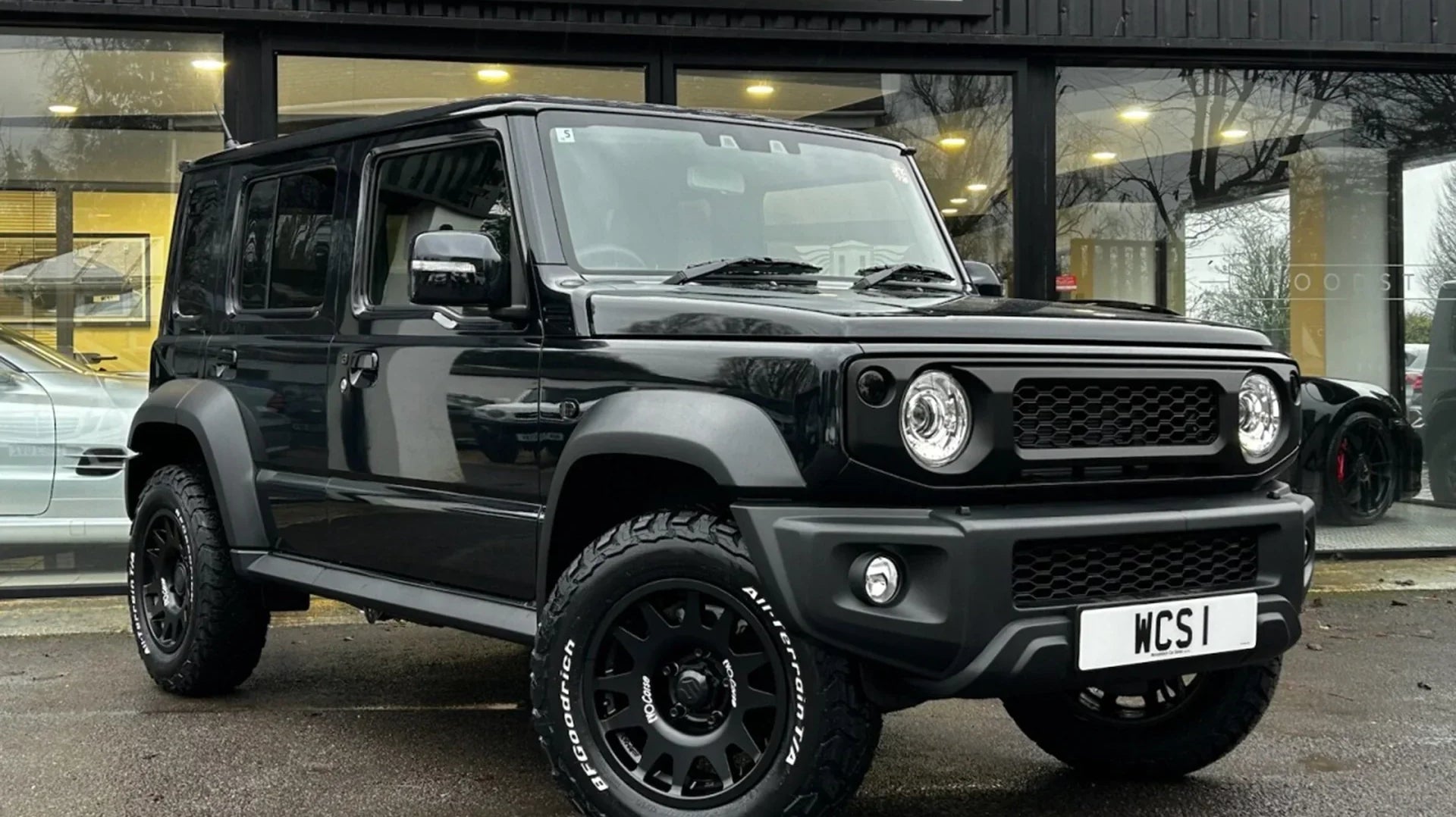 Black Jimny Nomade 5-Door Woodstock Car Sales with Evo Corse 16 inch wheels