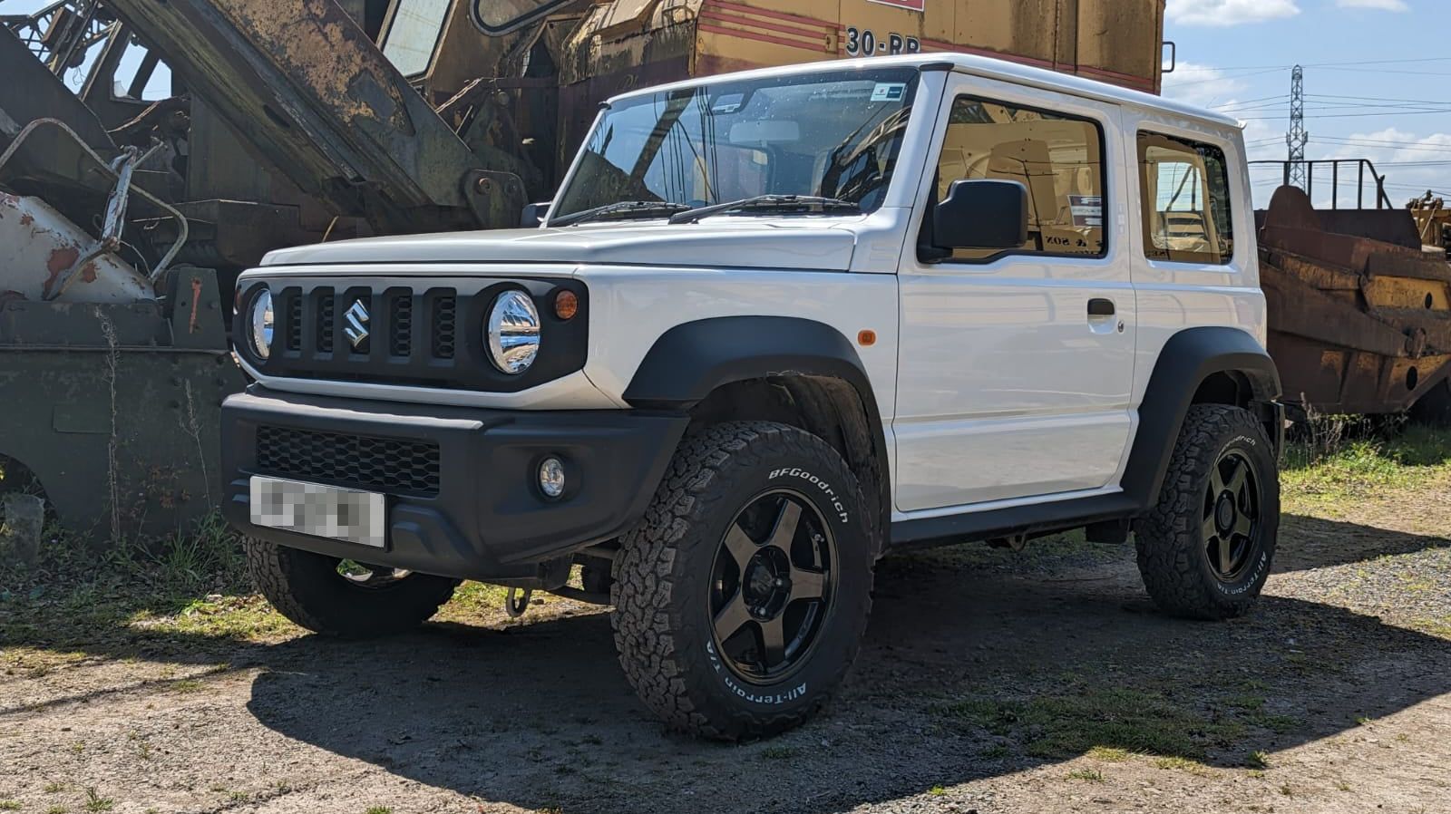 Suzuki Jimny (2018+) with BRADLEY V EVOLUTION wheels