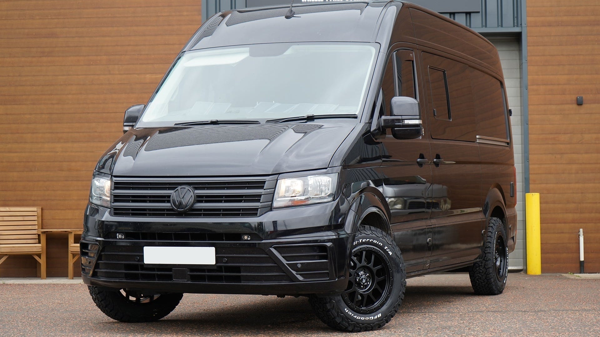 Black VW Crafter (2017+) with 17" Tomahawk Kato Wheels and BF Goodrich KO2 tyres in a 245/65R17 size