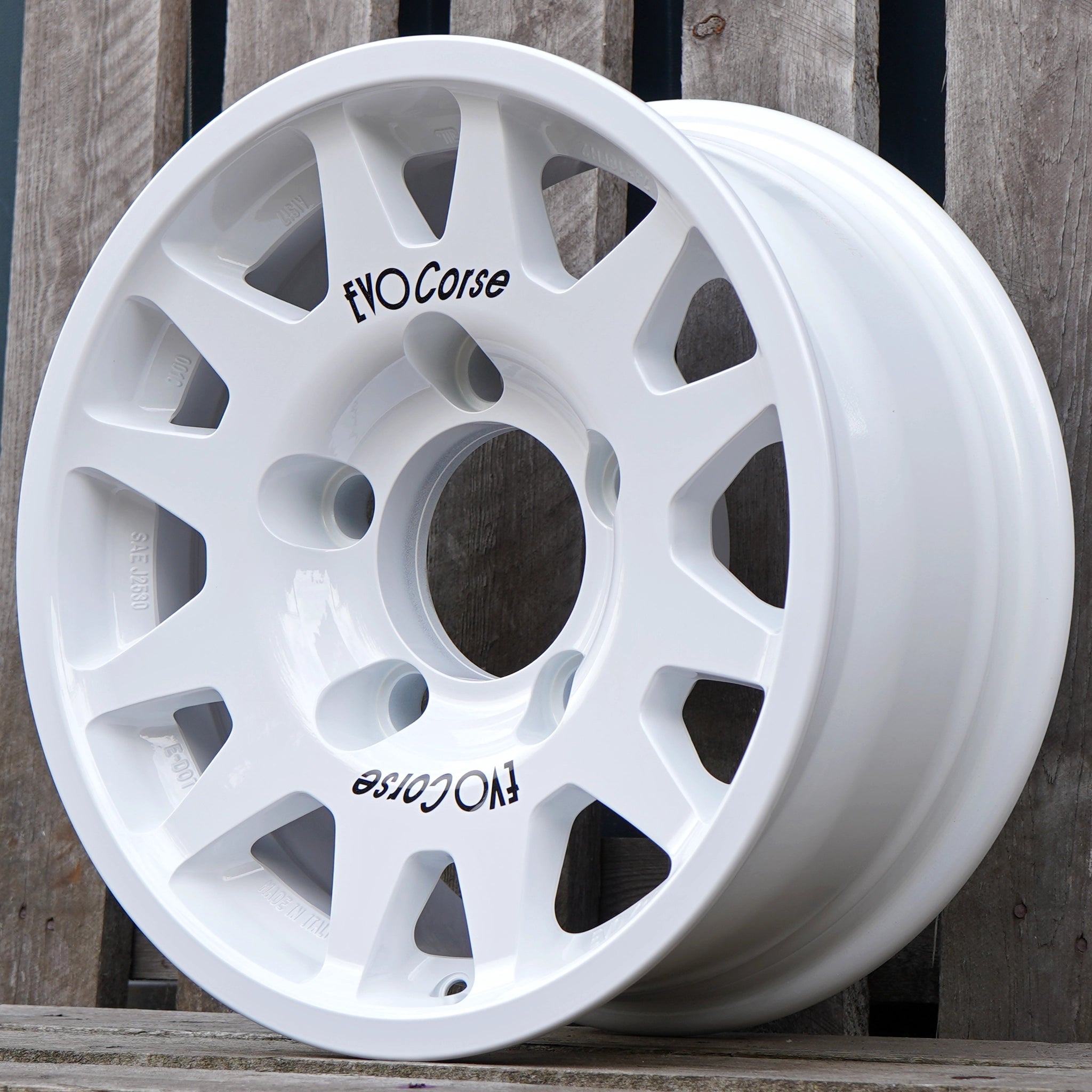EVO Corse DakarZero 16" Wheel Package for Land Rover Defender Classic