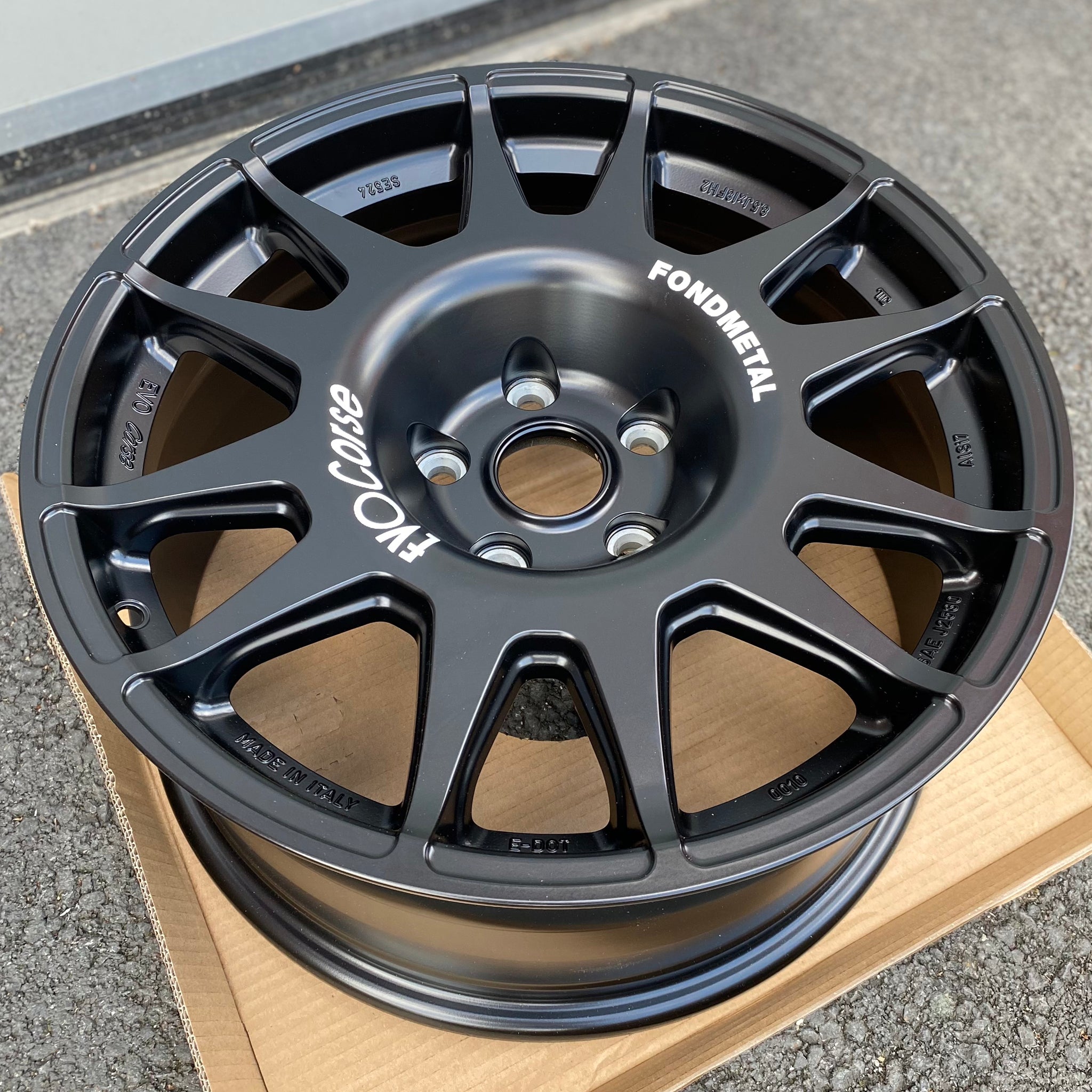 EVO Corse DakarZero Wheel Package for Land Rover Defender (2020+)