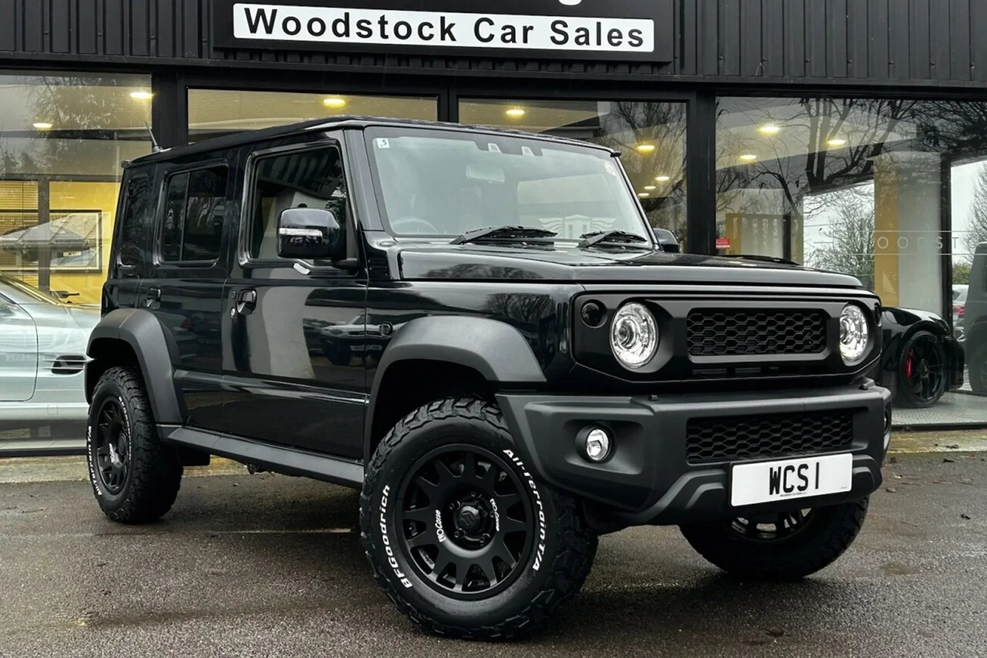 Black Jimny Nomade 5-Door Woodstock Car Sales with Evo Corse 16 inch wheels