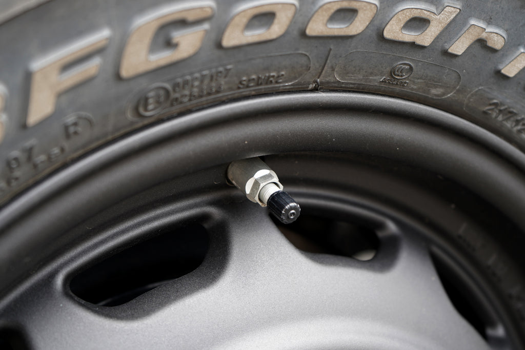 STREET TRACK LIFE Tyre Pressure Monitoring Sensors (TPMS) for Suzuki Jimny (2018+)