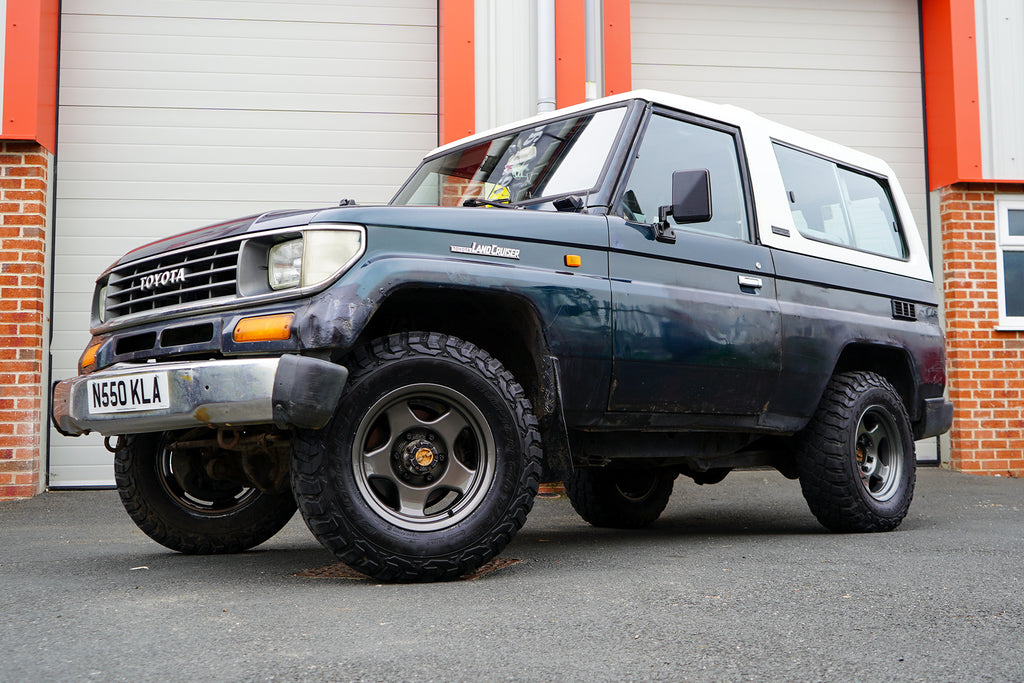 1995 Land Cruiser 73 Series with BRADLEY V Wheels