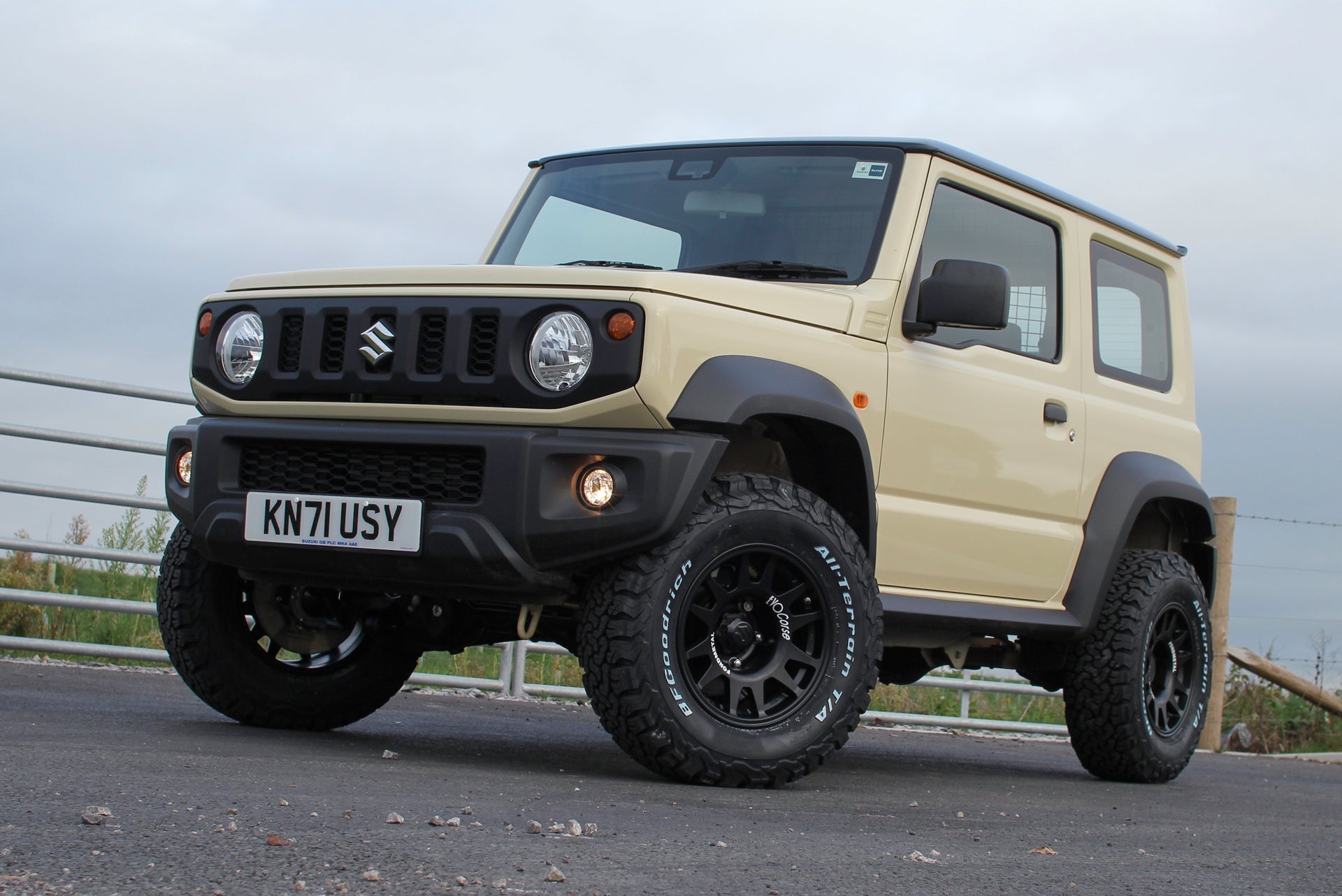 Suzuki Jimny (2018+) – STREET TRACK LIFE