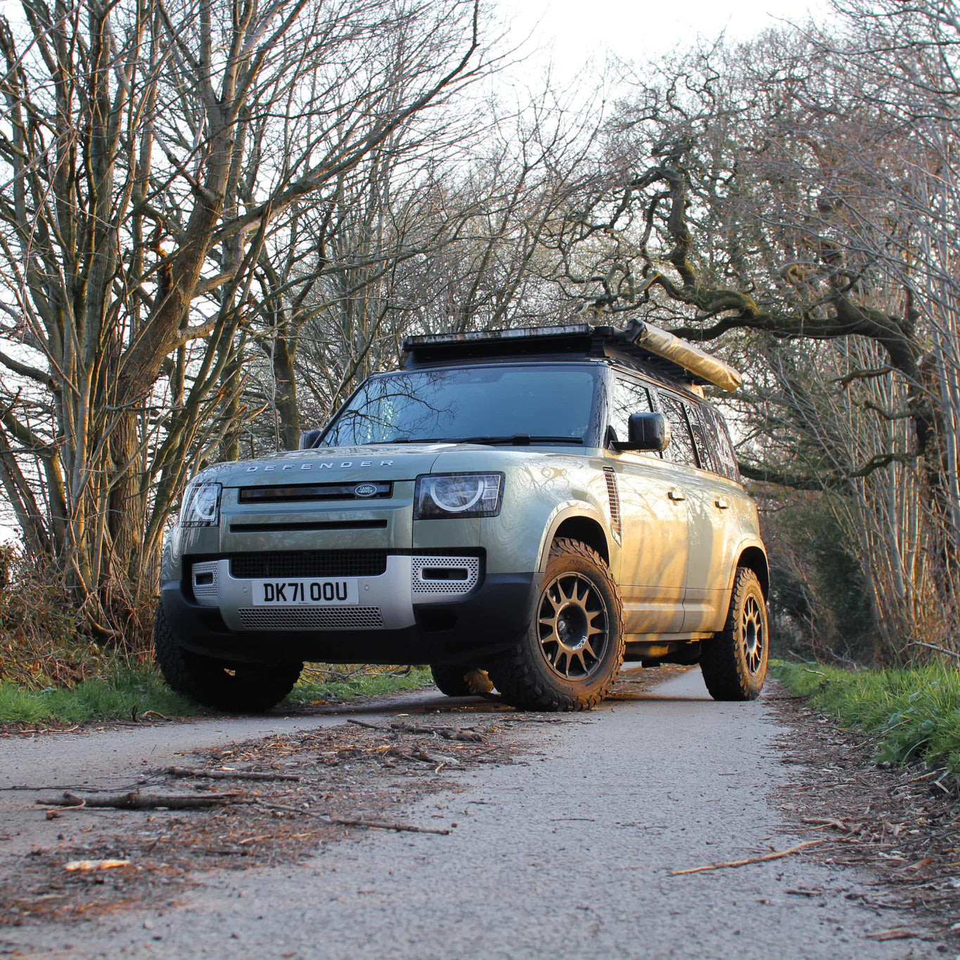 LAND ROVER DEFENDER (2020+)