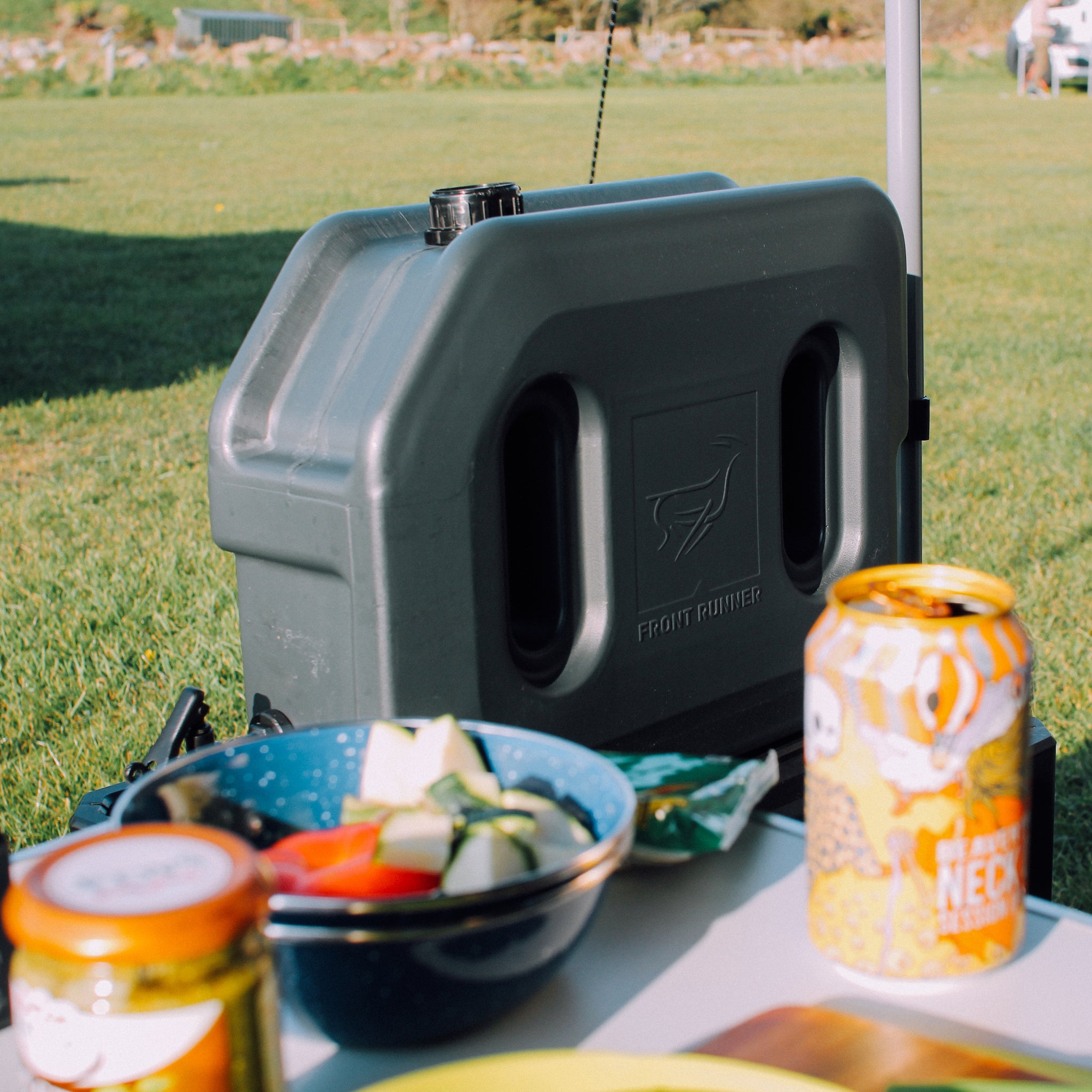 FRONT RUNNER FOOD & DRINK