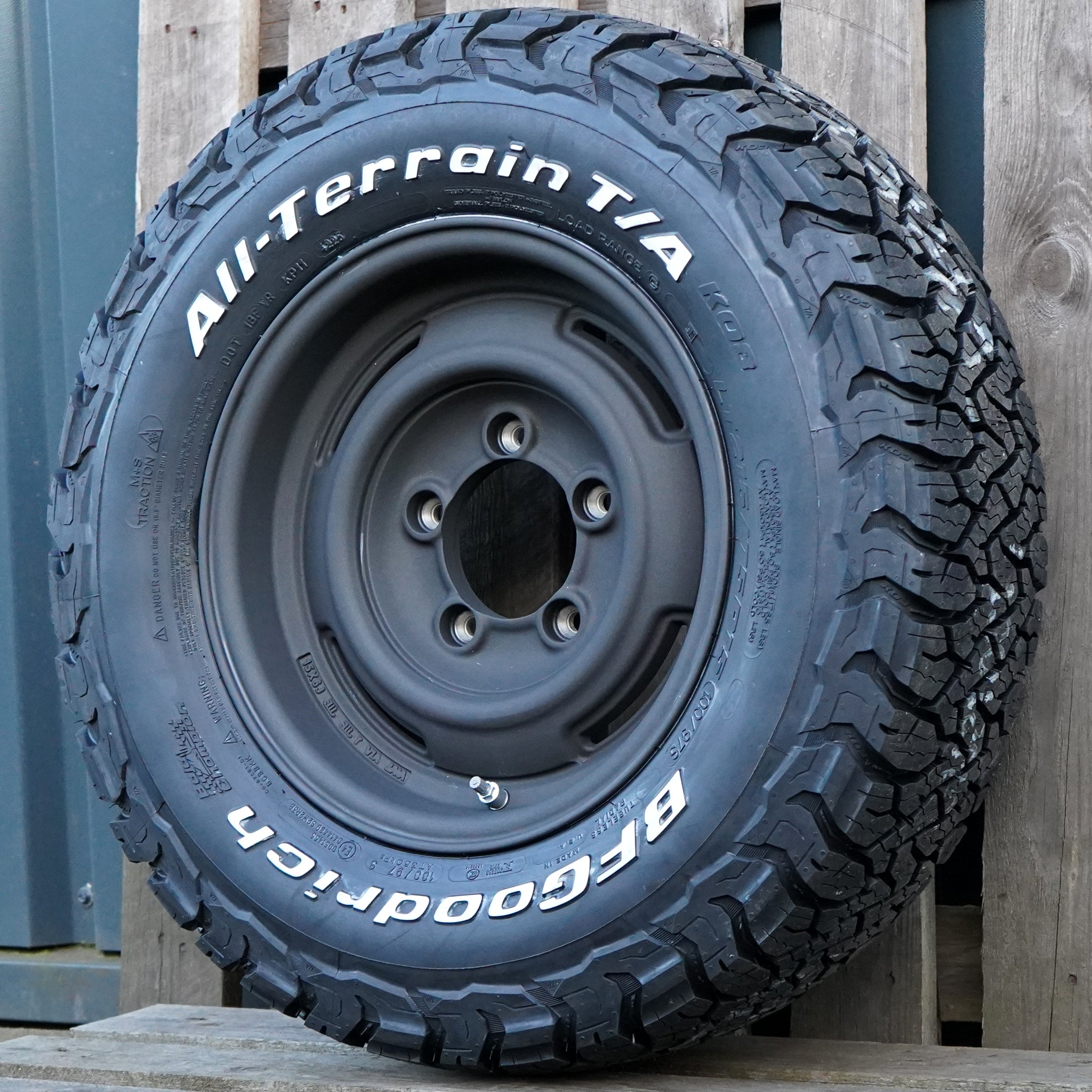 APIO WILDBOAR SR+ 15" Wheel & Tyre Package for Suzuki Jimny (2018+)