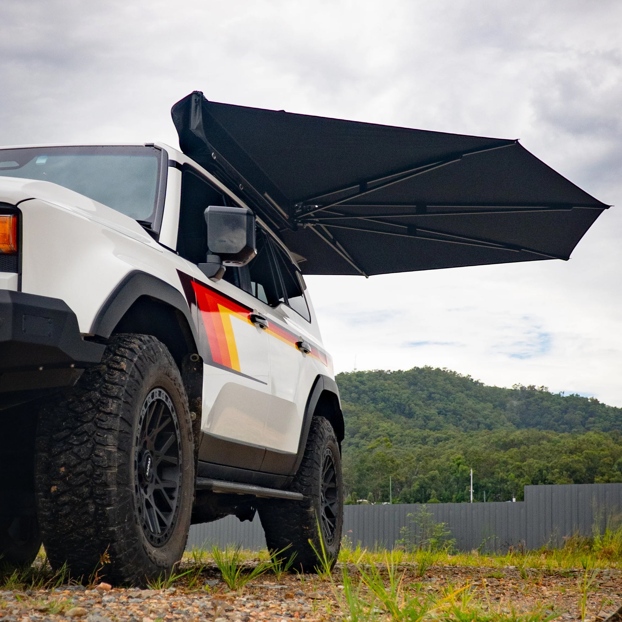 Clevershade 270 Degree Compact Deluxe Awning