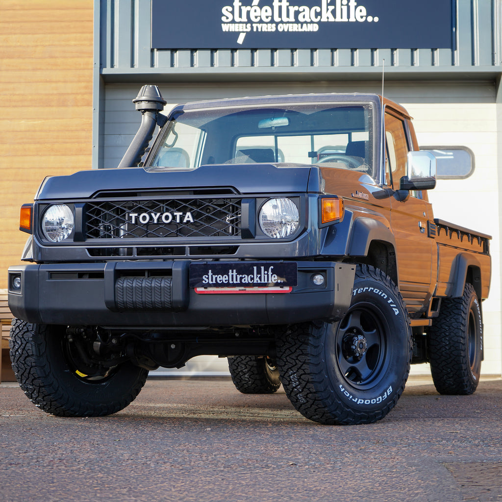 BRADLEY V 16" Wheel Package for Toyota Land Cruiser 79 (1999+) - Pick-Up - Wide Body