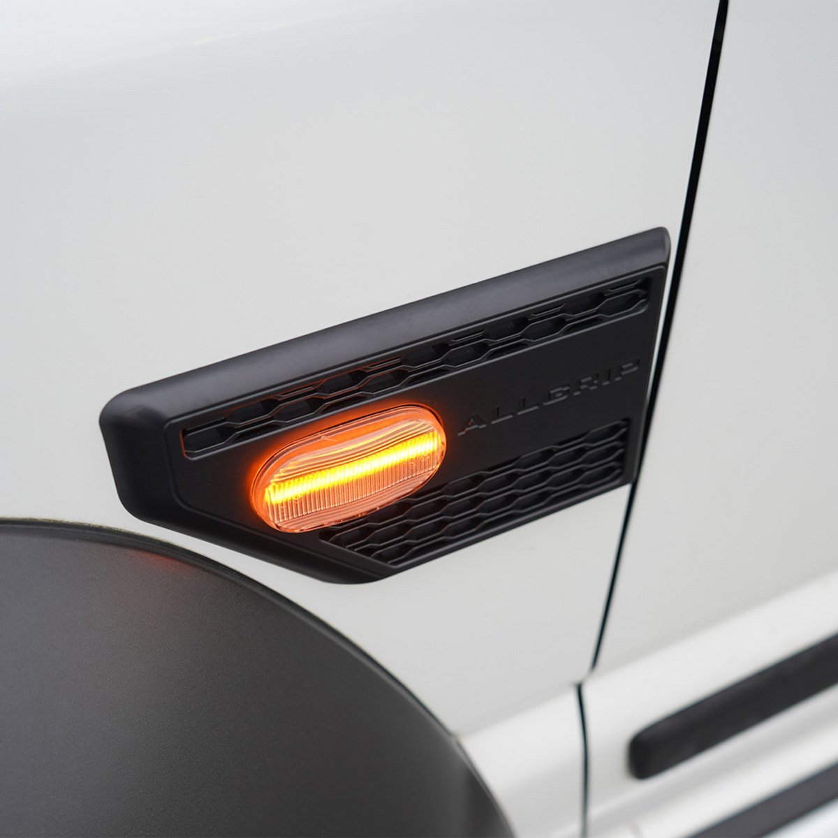 Side Indicator Trim Panel Set for Suzuki Jimny (2018+) – STREET