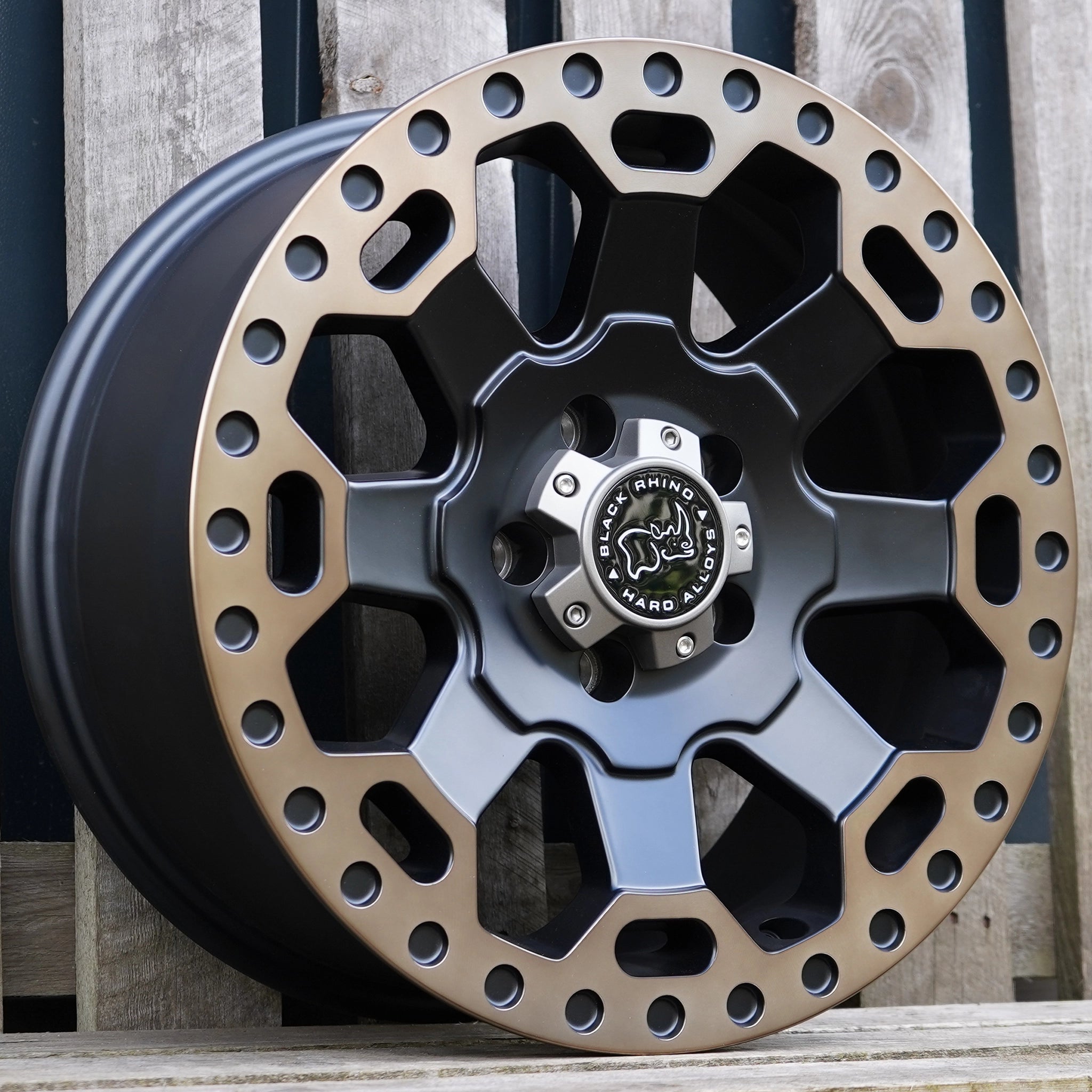 Black Rhino Warlord 17" Wheels for VW transporter 17x8.0J+35