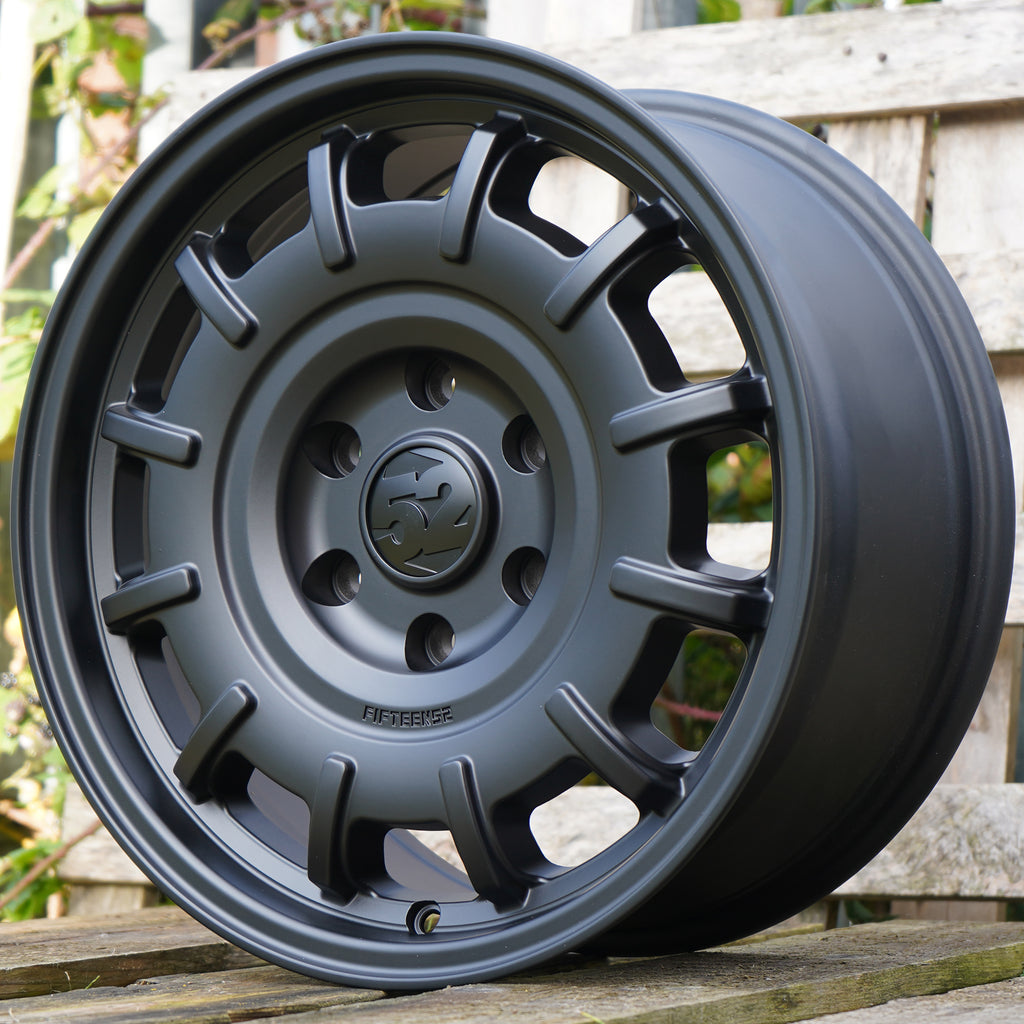 Fifteen52 Bundt SV 17" Wheel Package for INEOS Grenadier (2023+)