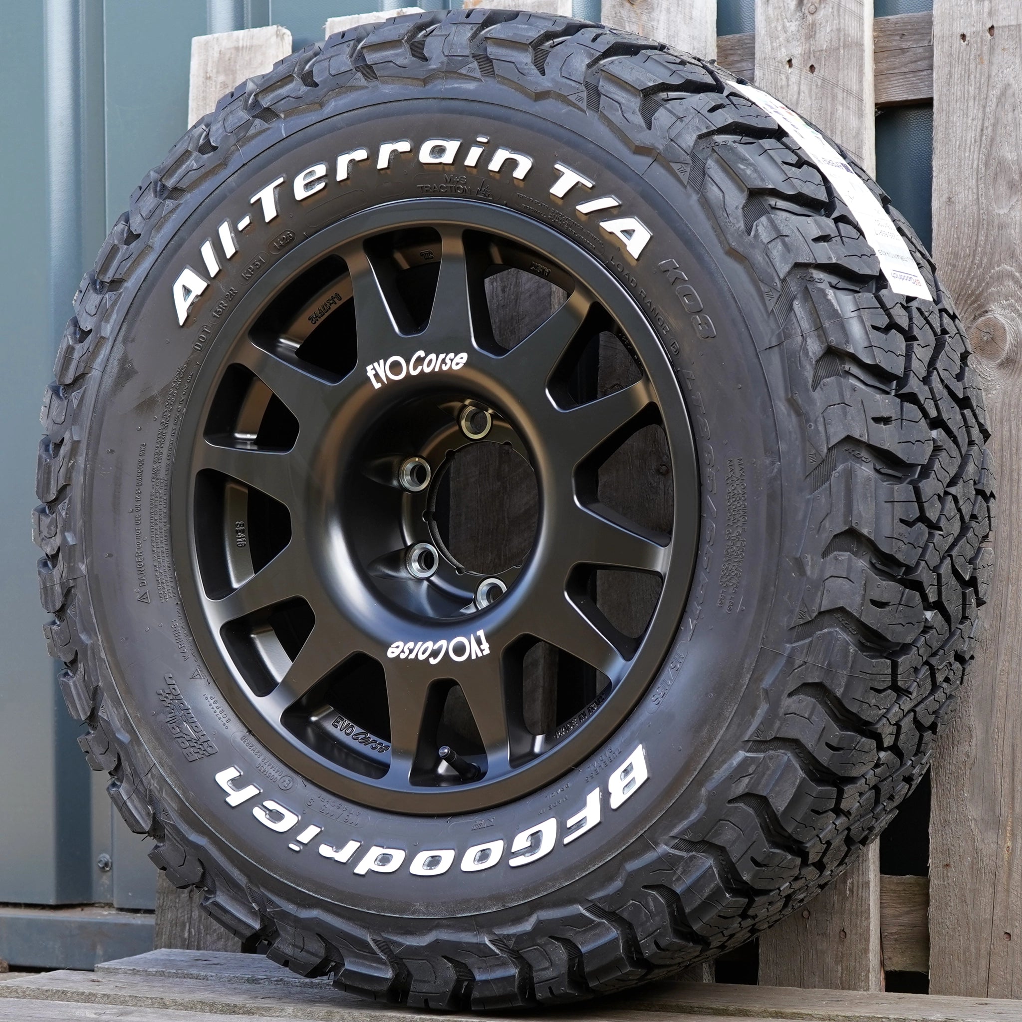 EVO Corse DakarZero 17" Wheel & Tyre Package for Toyota Hilux (2016+) - Matte Black