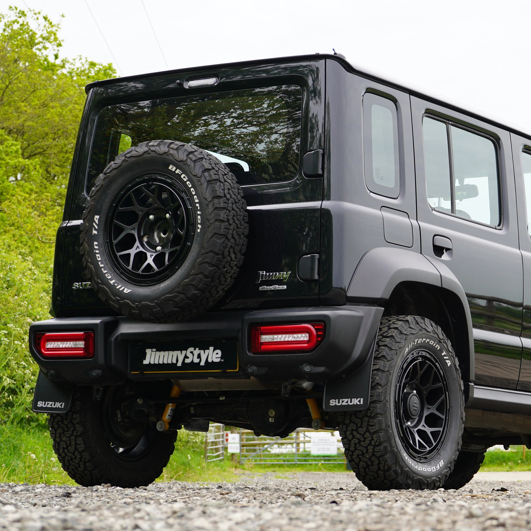 Magpie M-01 16" Wheel Package for Suzuki Jimny (2018+)