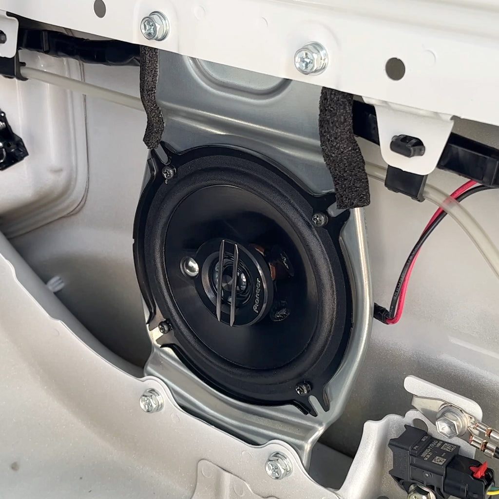 Suzuki Jimny (2018+) Rear Speaker Upgrade Kit