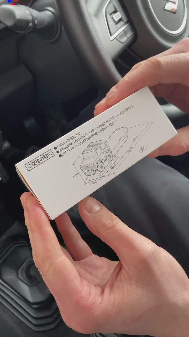 Suzuki Jimny (2018+) USB 12V Power Adapter