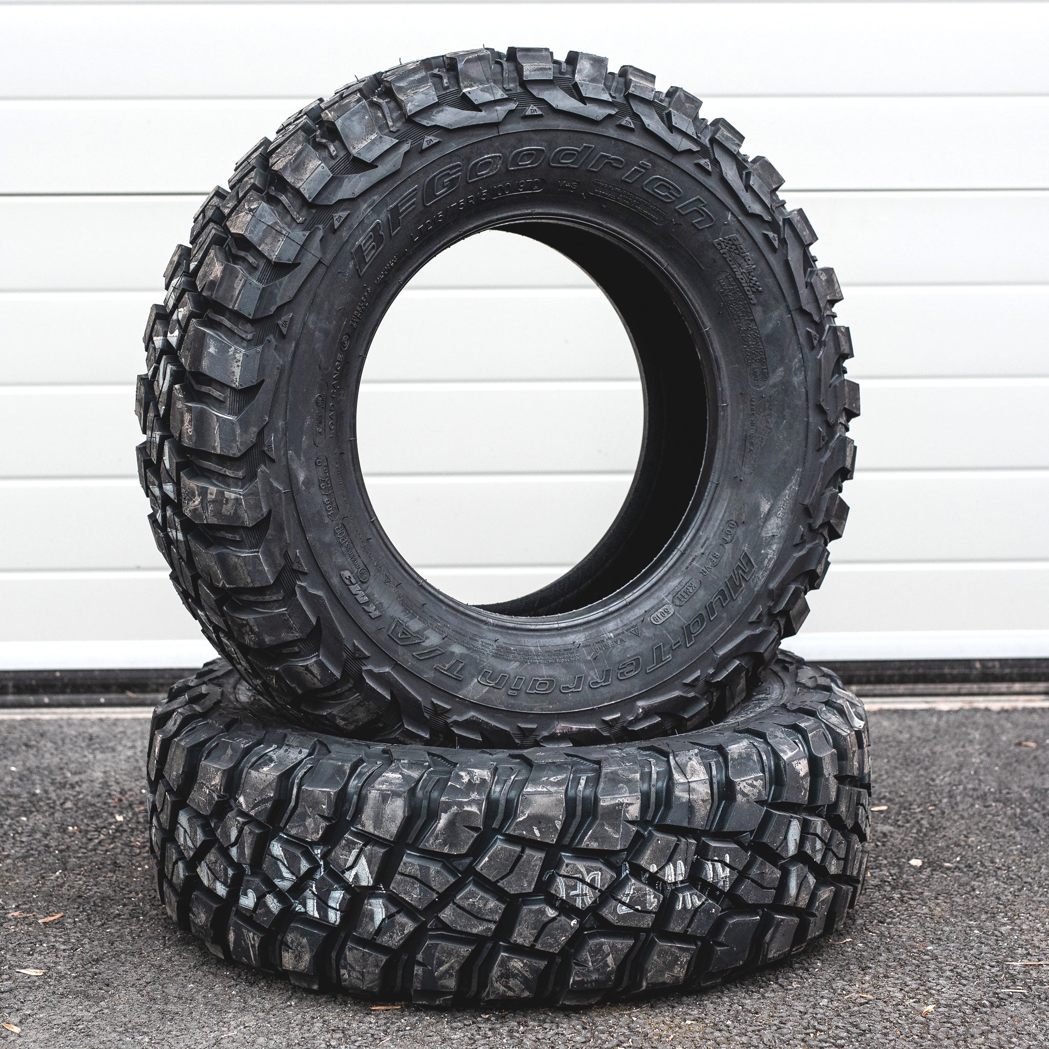 BF Goodrich Mud-Terrain T/A KM3 Tyres – STREET TRACK LIFE